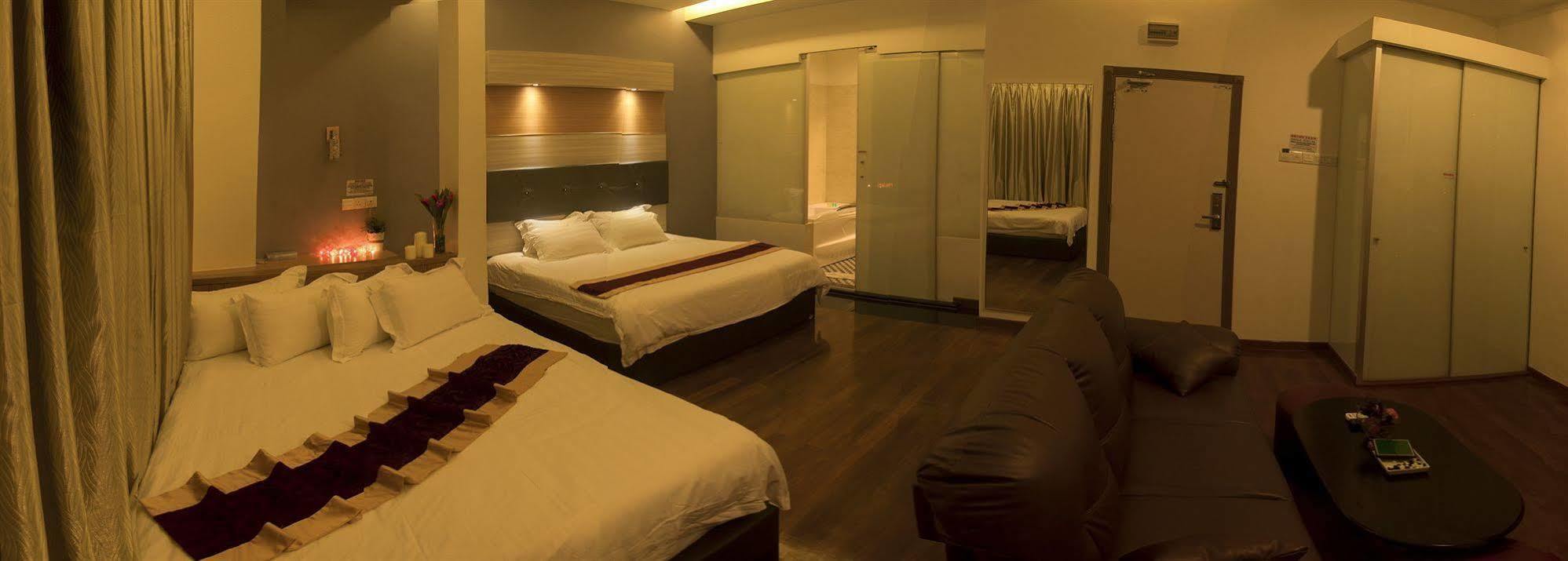 Avantgarde Hotel Johor Bahru Extérieur photo